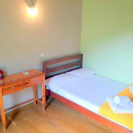 Two Seas Апартаменты *